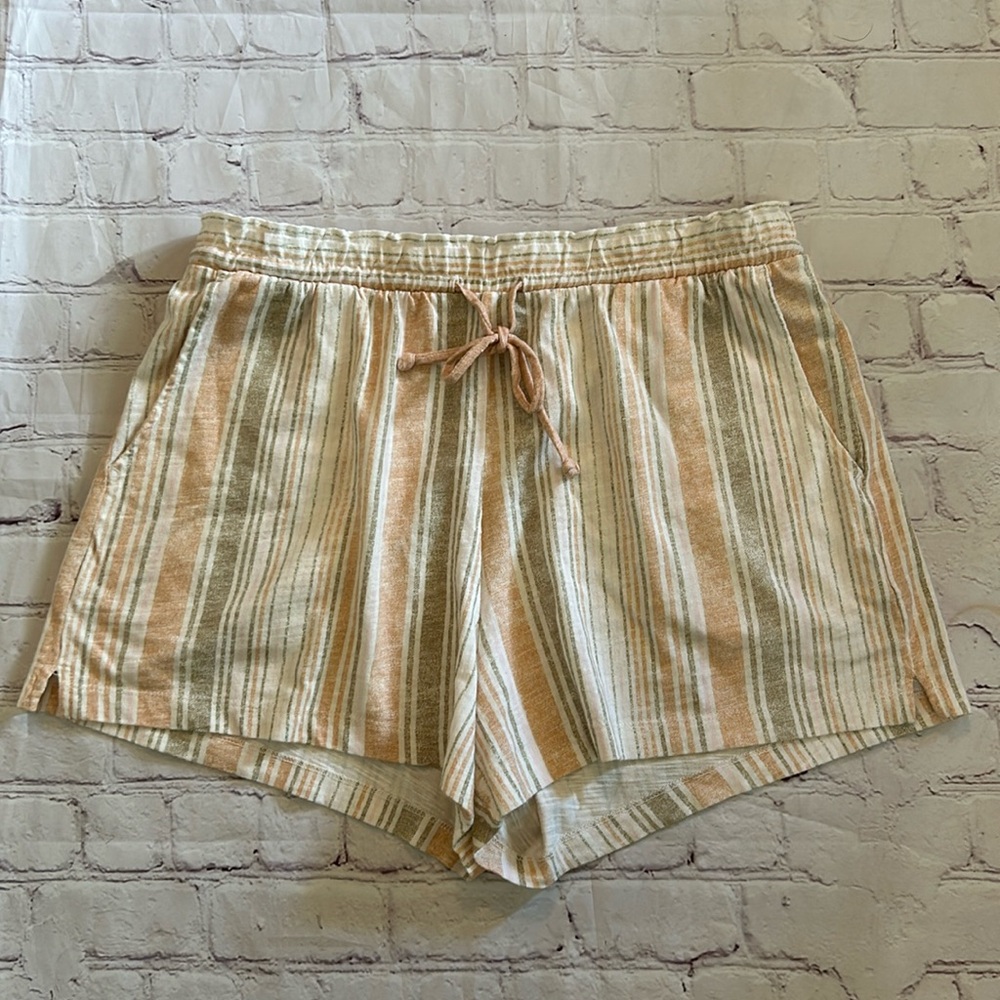 Z Supply Striped Linen-Blend Drawstring Shorts in Cream, Tan & Green